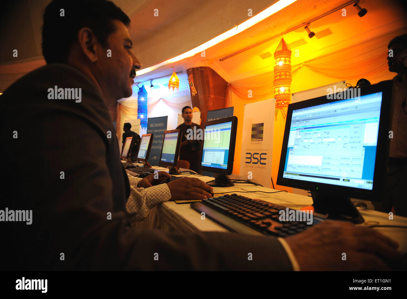 BSE ; Bombay Stock Exchange ; interior ; Bombay ; Mumbai ; Maharashtra ; India ; Asia Stock Photo