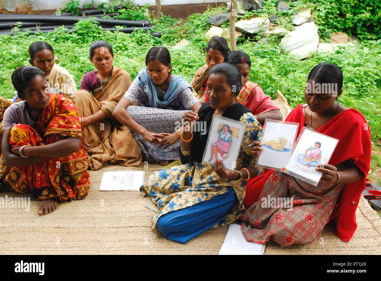 Childbirth education ; Chakradharpur ; Jharkhand ; India NO MR Stock Photo