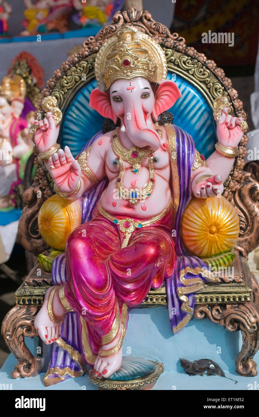 A Full Length Sitting Shining And Colourful Idol Of Ganesh Idols Pune A Full Length Sitting Shining And Colourful Idol Of Ganesh Idols Pune