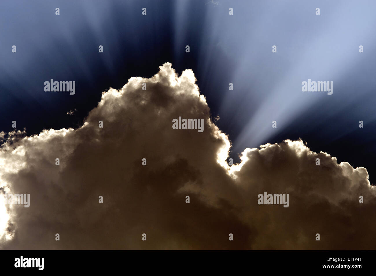 Silver Lining Cloud Images – Browse 2,659 Stock Photos, Vectors
