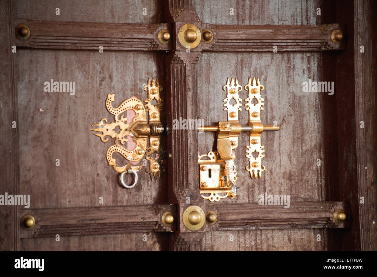 Antique brass metal door latch lock, Kerala, India, Asia Stock Photo