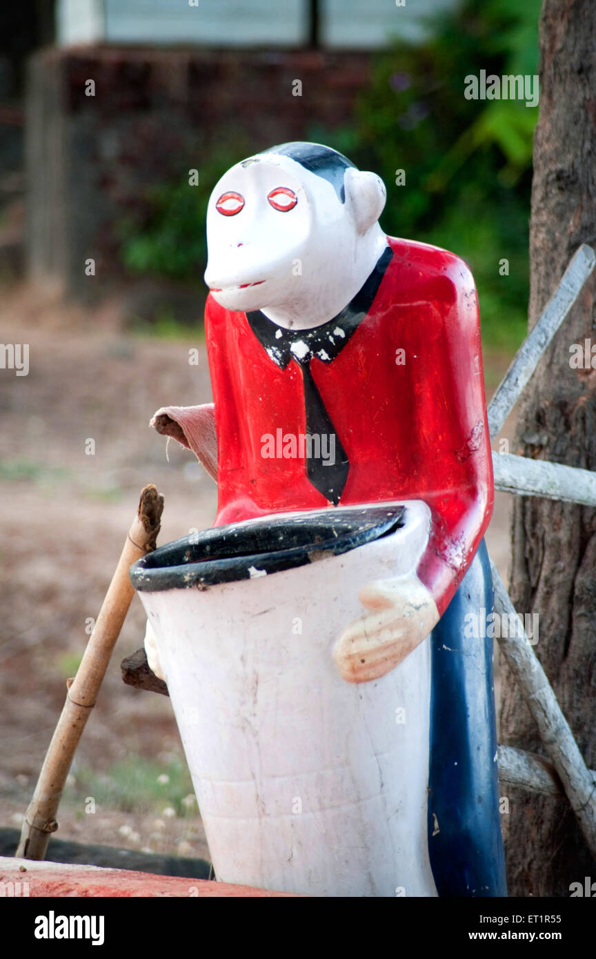 dustbin, garbage can, waste container, trash can, rubbish bin, waste basket, monkey shape, Stock Photo