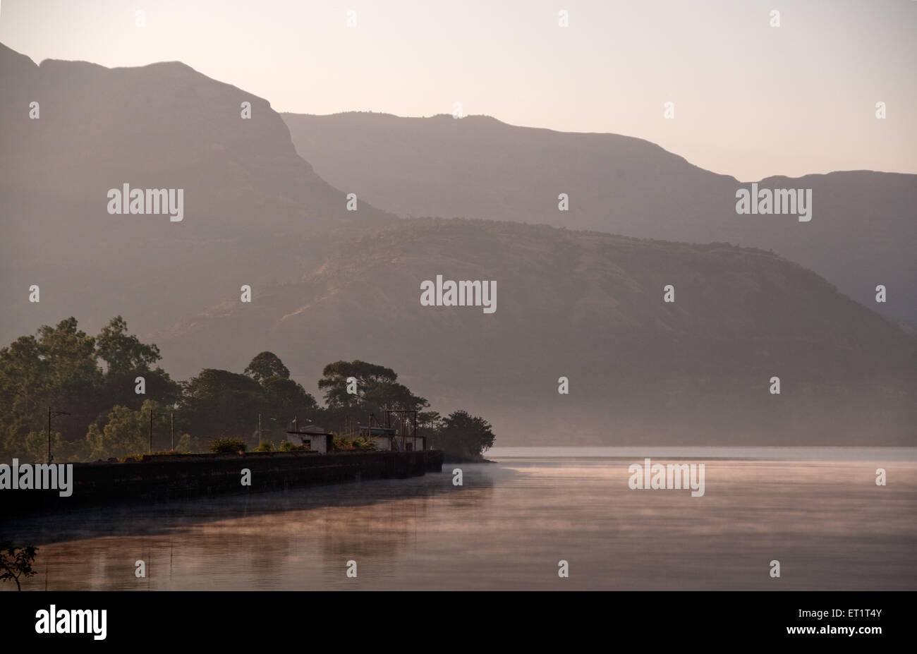 Wilson Dam, Bhandardara Dam, Pravara River, Sahayadri hills, Ahmednagar, Maharashtra, India, Asia Stock Photo