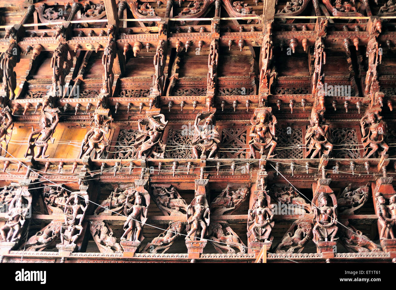 Wooden carving on the ceiling of kanthimathi nellaiappar temple at tamilnadu india Asia Stock Photo