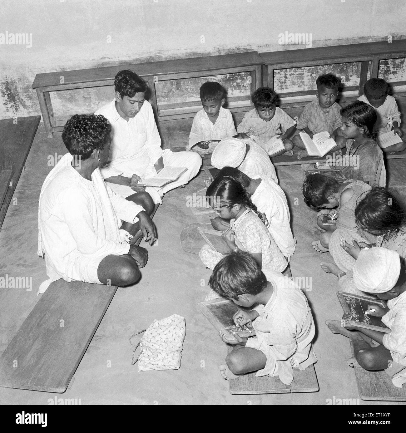 Classroom for children and adults, Nanjangud town Mysore, Karnataka, India, Asia, old vintage 1900s picture Stock Photo