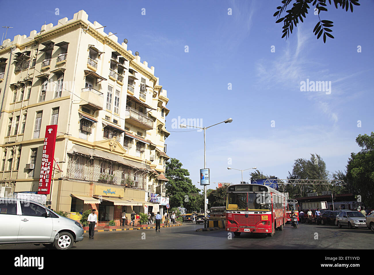 Old building Radhbhai Mansion ; Maharishi Karve road ; Charni Road