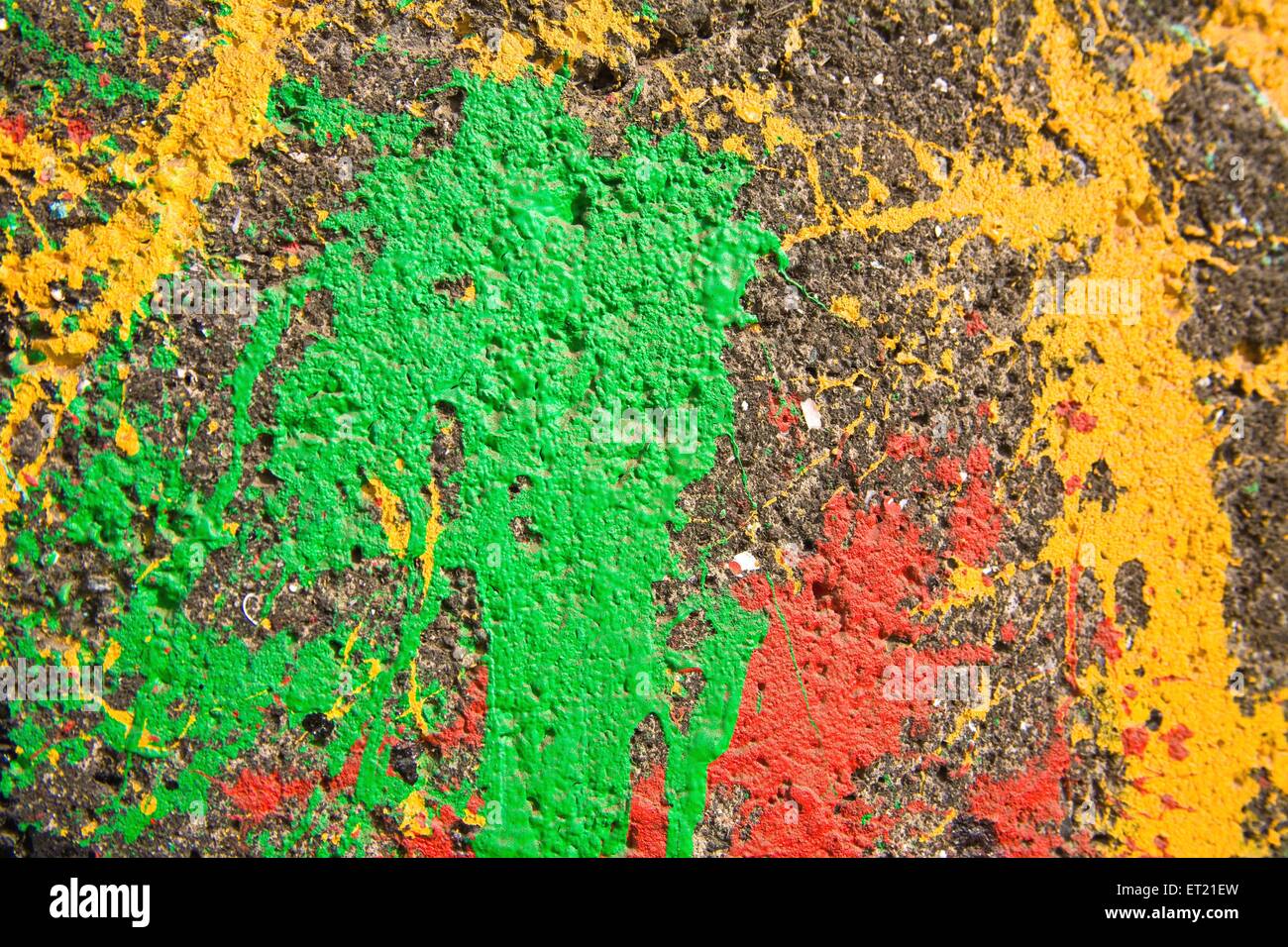 dried paint on wall, dried paint drips on wall, dry paint, dried paint