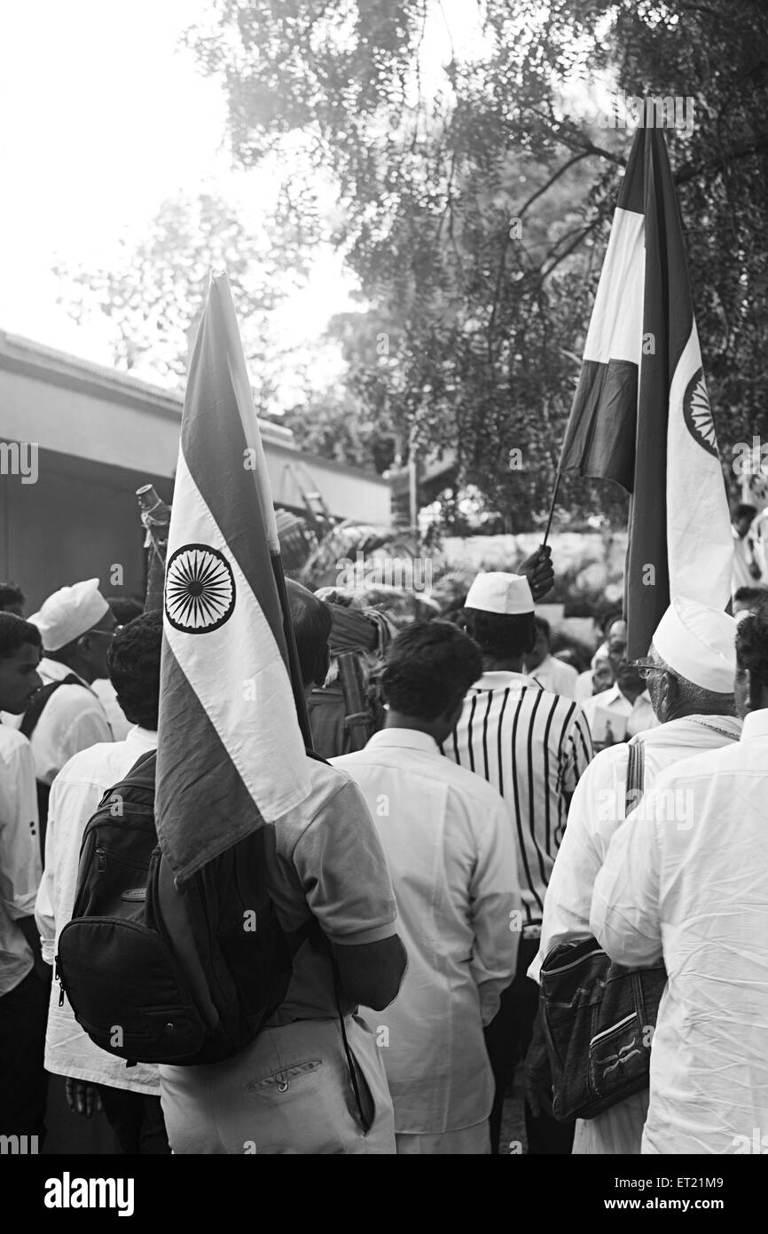 Crowd with flags of India, Indian flags, Ralegan Siddhi, Parner taluka