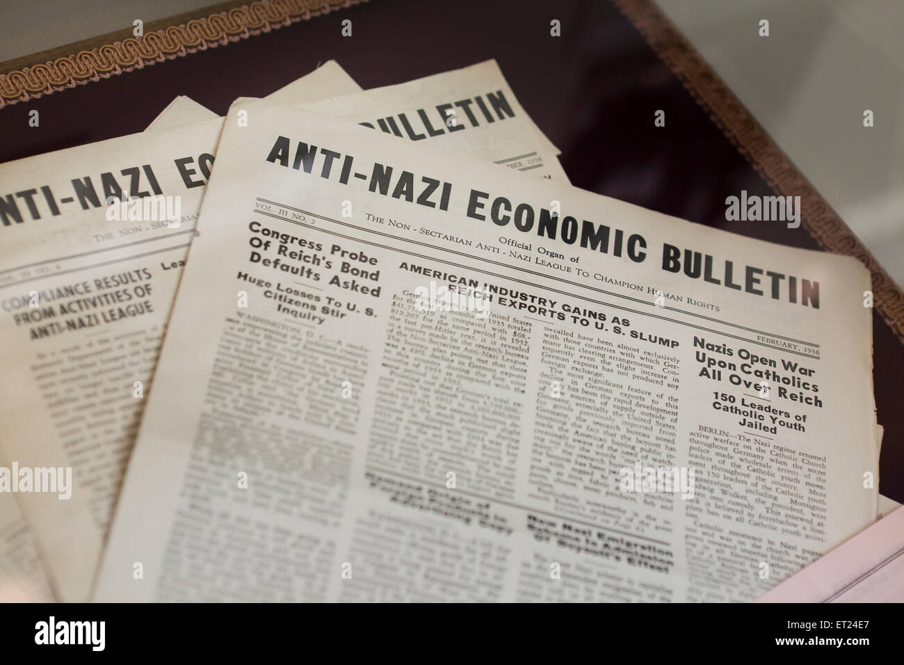 The Anti-NAZI Economic Bulletin published by The Non-Sectarian Anti-Nazi League, February 1936 Stock Photo