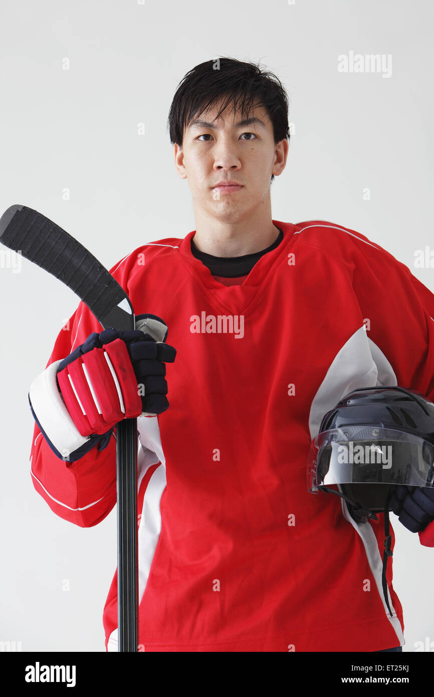 Portrait of an ice hockey player hi-res stock photography and images ...