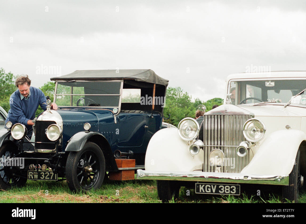 Vintage Car Show at The Ship pub in Worsall, 11th June 1995. Pictured, the oldest car at the show, 1925 Bullnose Morris Oxford. It has taken Tim Clark 20 years to get it into this condition. Stock Photo