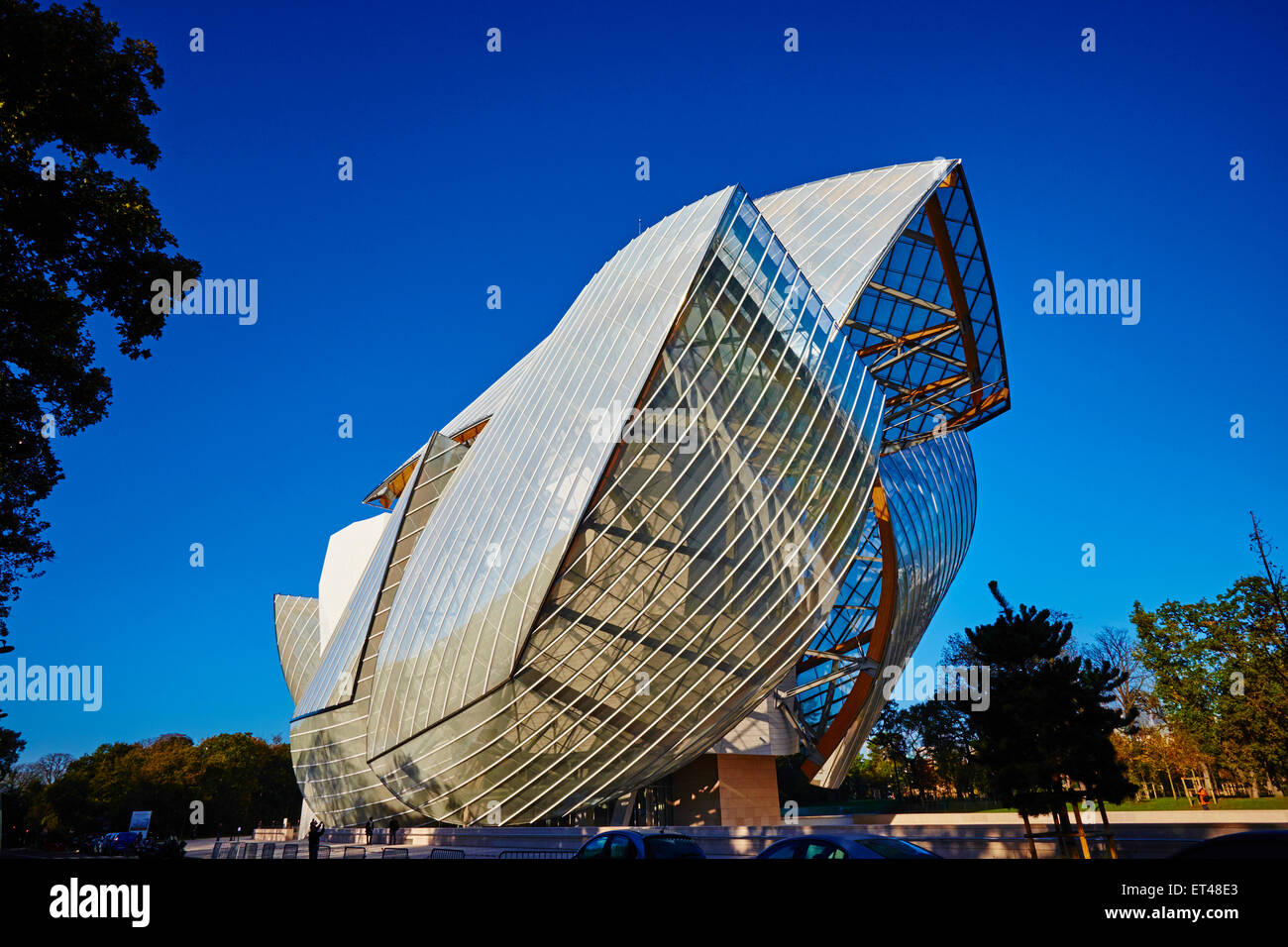 France, Paris, Louis Vuitton Foundation (Fondation Louis Vuitton), Art Museum Stock Photo