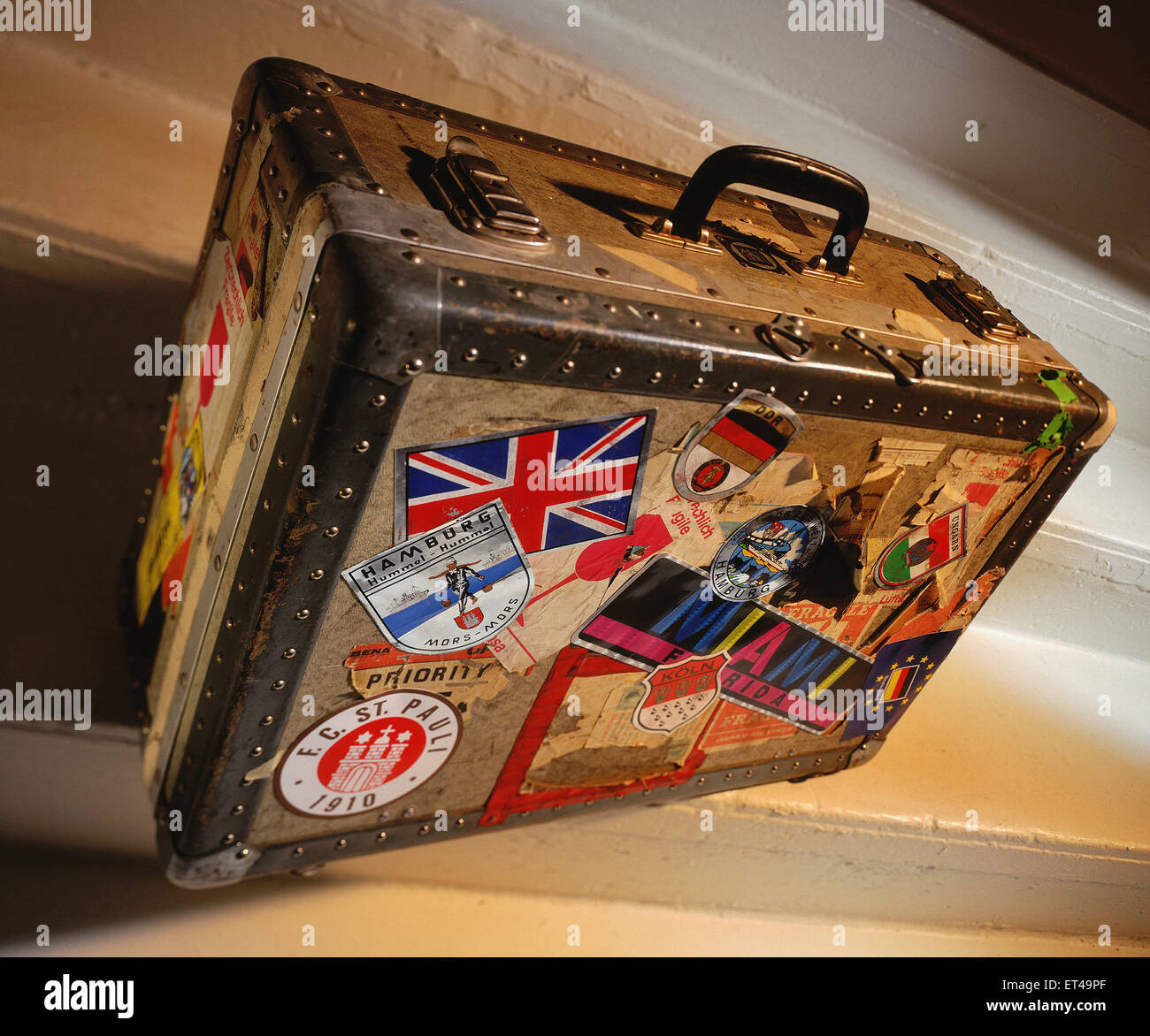 Old suitcase travel stickers hi-res stock photography and images - Page 2 -  Alamy