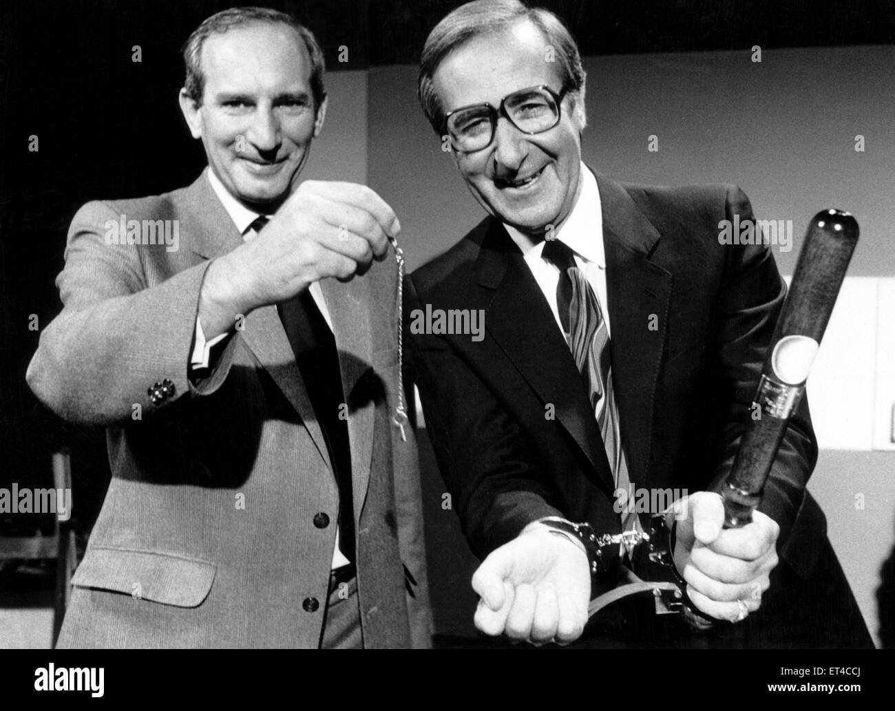 Shaw Taylor MBE, a British actor and television presenter. Best known for presenting Police 5, a long-running 5-minute television programme first broadcast in 1962 that appealed to the public to help solve crimes. 28th July 1982. Stock Photo