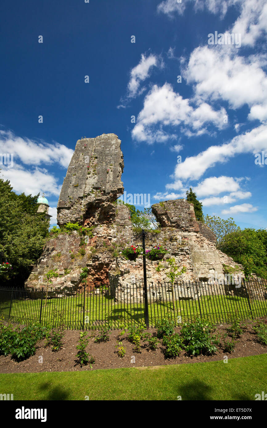 Bridgnorth Castle Bridgnorth Shropshire West Midlands England UK Stock Photo Alamy