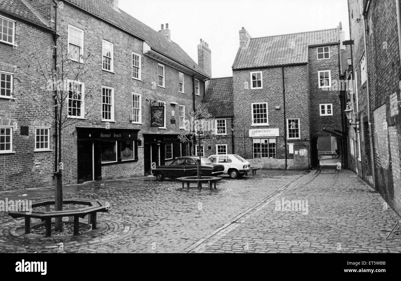 The Green Dragon Yard Georgian Theatre, Stockton, originally opened 1766, reopened 29th April 1980. Pictured 25th November 1985. Stock Photo