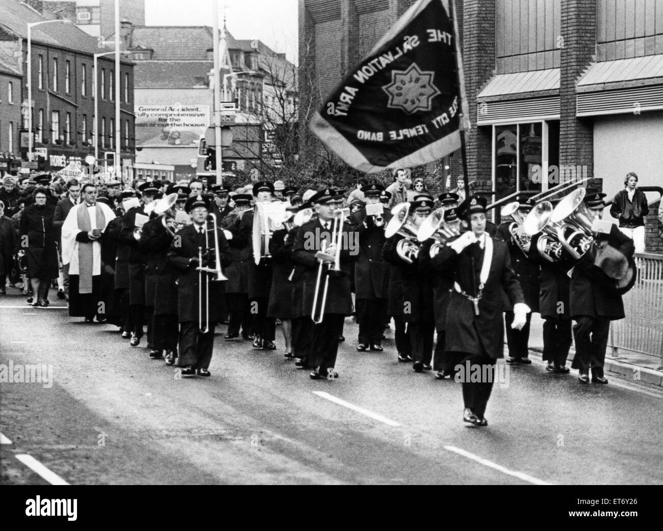 Witness procession, makes its way to Greys Monument in Newcastle, Tyne and Wear. Circa 1980. Stock Photo