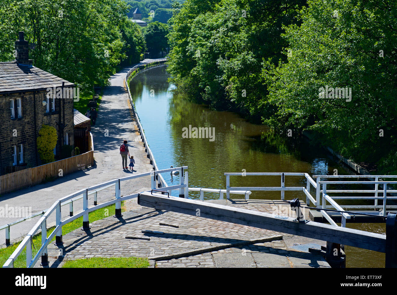 Dobson Lock, Leeds-Liverpool Canal near Apperley Bridge, West Yorkshire, England UK Stock Photo