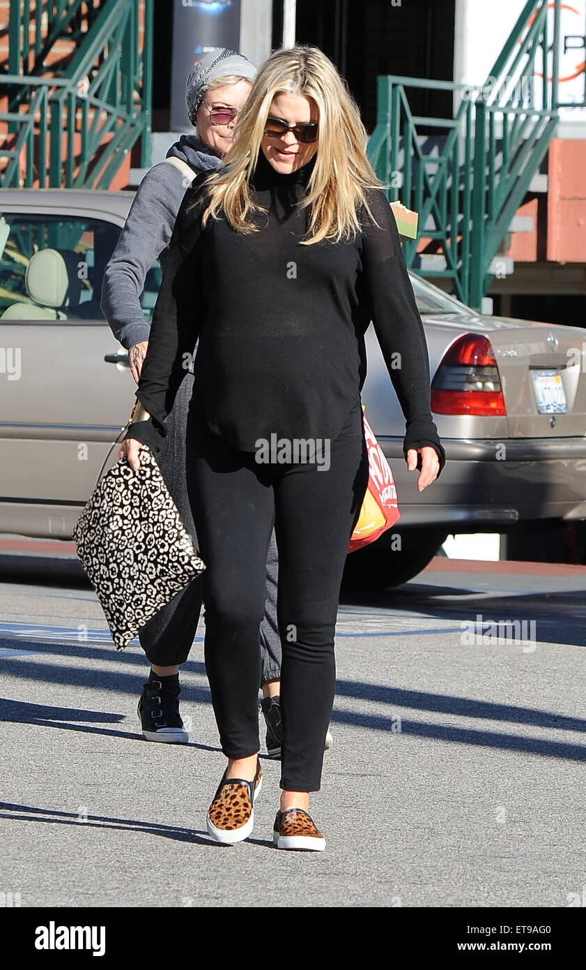 A very pregnant Ali Larter goes food shopping in West Hollywood ...