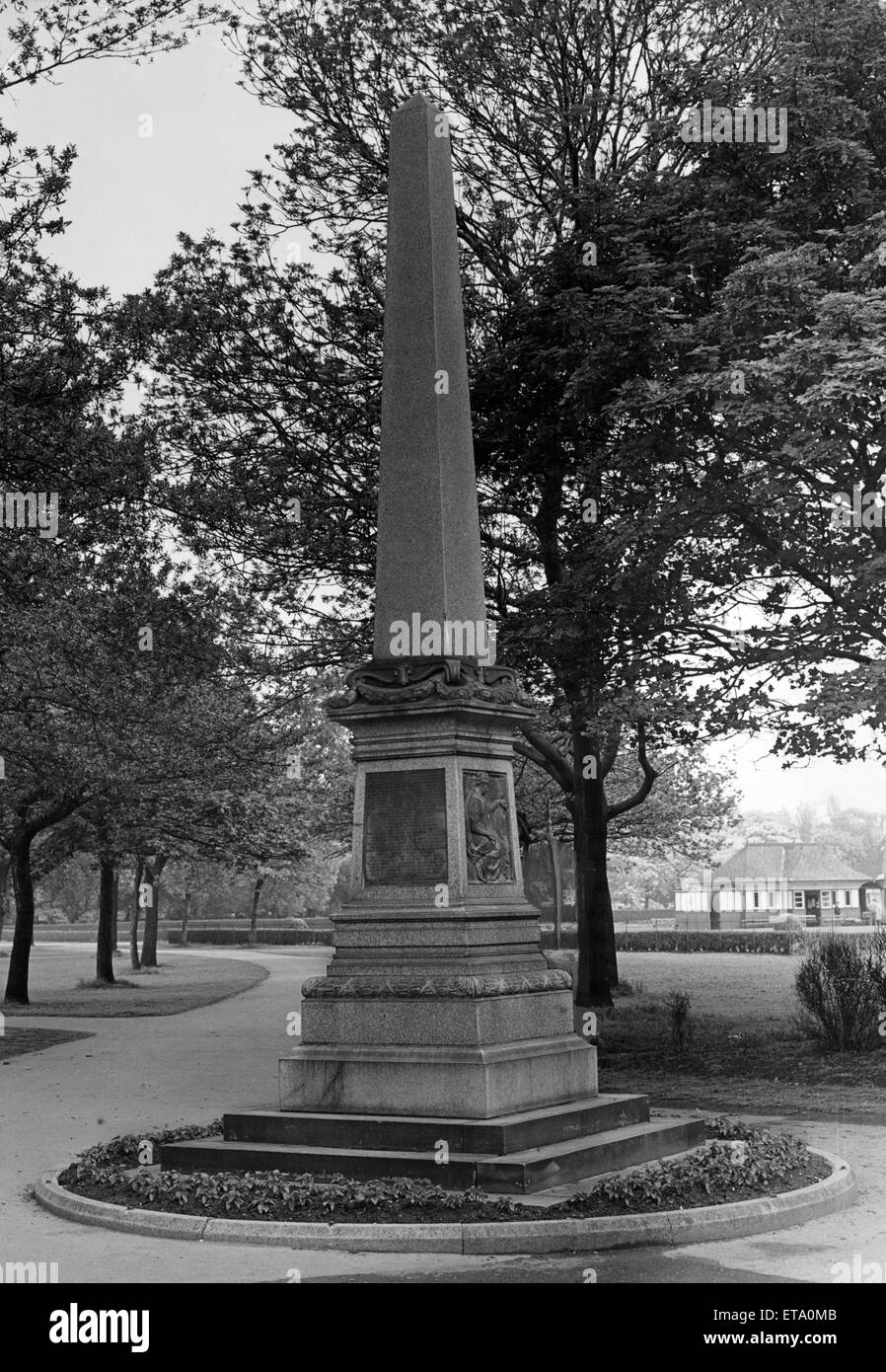 Obelisk, Acklam Park, Green Lane, Acklam, Middlesbrough, 10th June 1955. Stock Photo