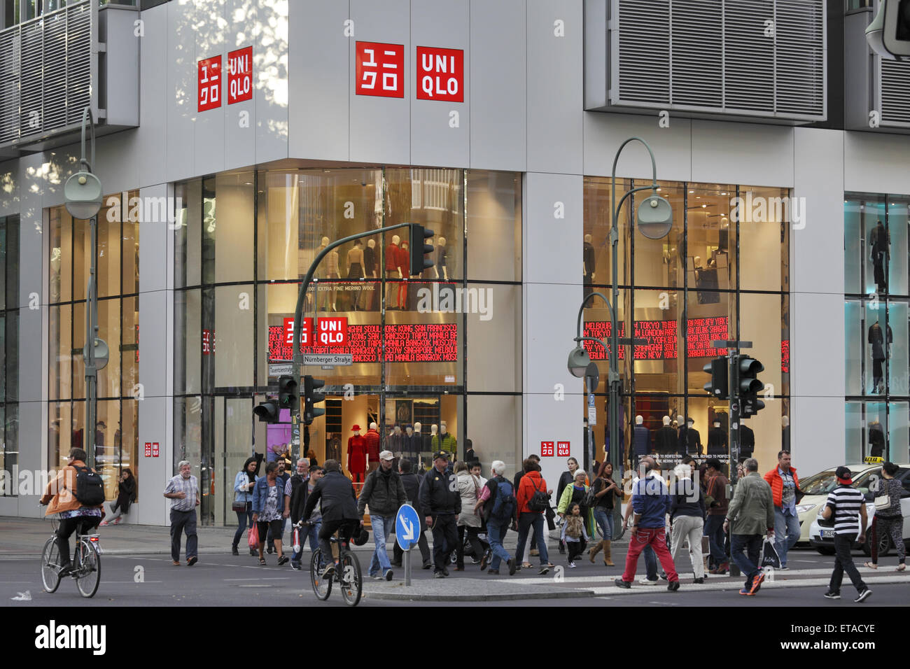 Berlin, Germany, Uniqlo clothing store on Tauentzien Stock Photo - Alamy