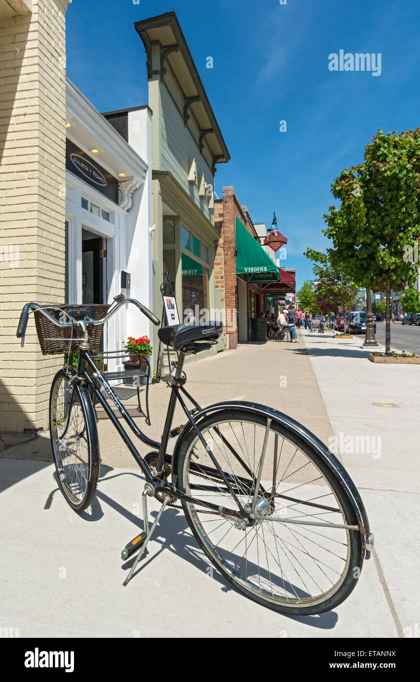 Michigan, Harbor Springs, downtown Stock Photo Alamy