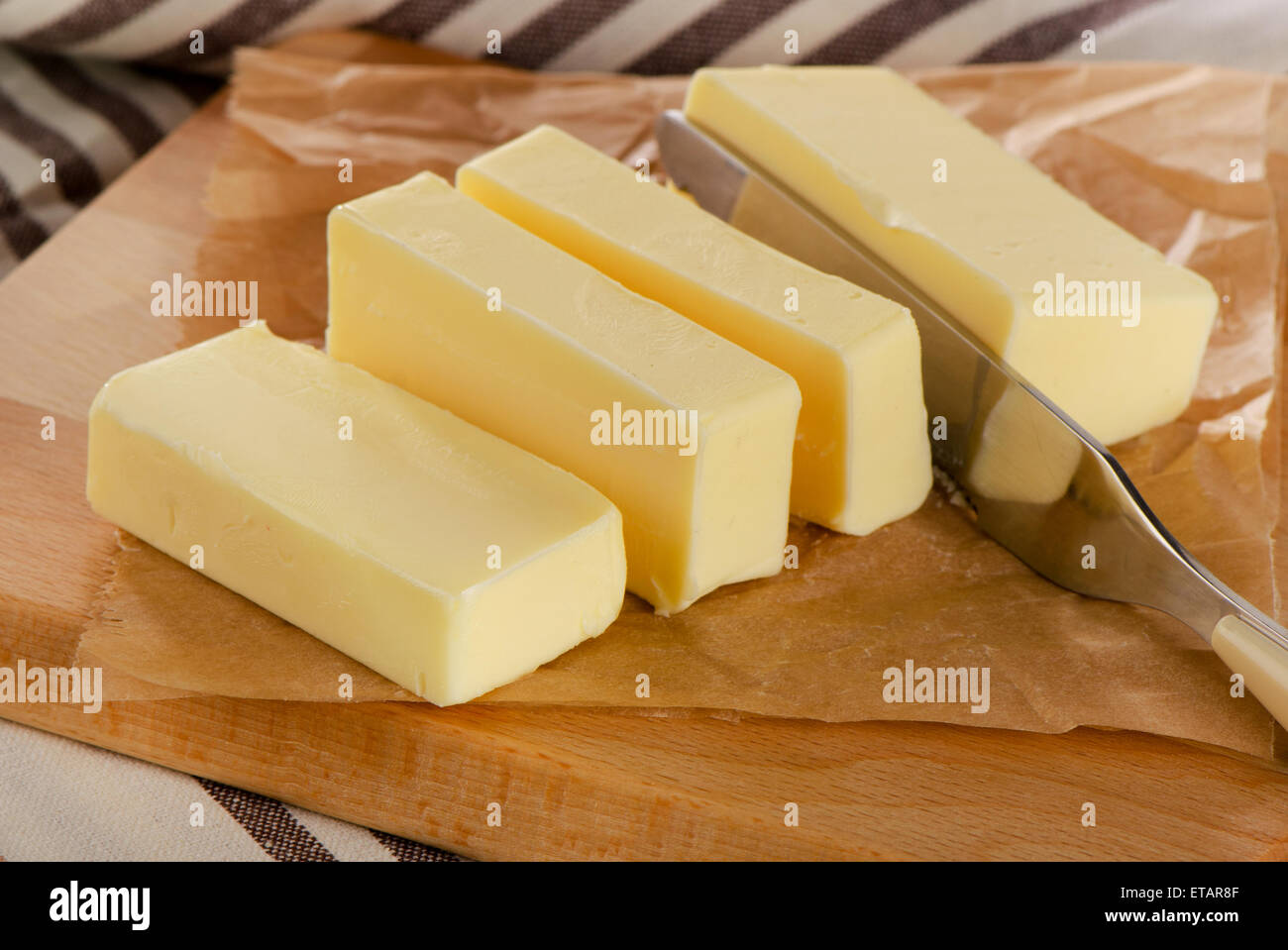 Масло сливочное весовое. Масло сливочное. Масло сливочное на развес. Масло сливочное (развесное).