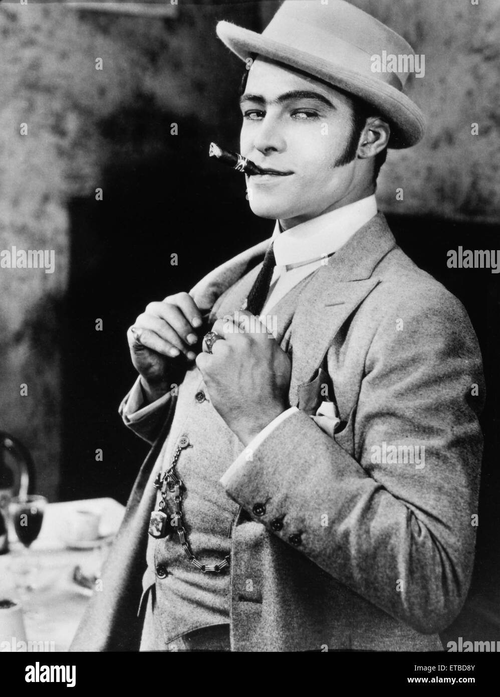 Rudolph Valentino, on-set of the Silent Film 'Blood and Sand', 1922 Stock Photo
