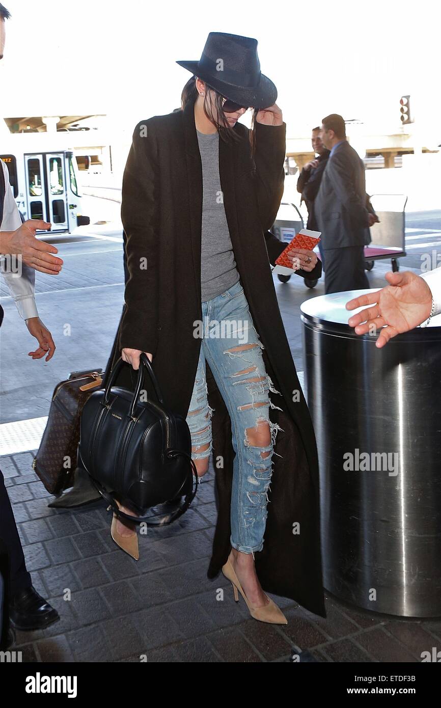 Kendall Jenner hits Paris, carries Givenchy Lucrezia black leather