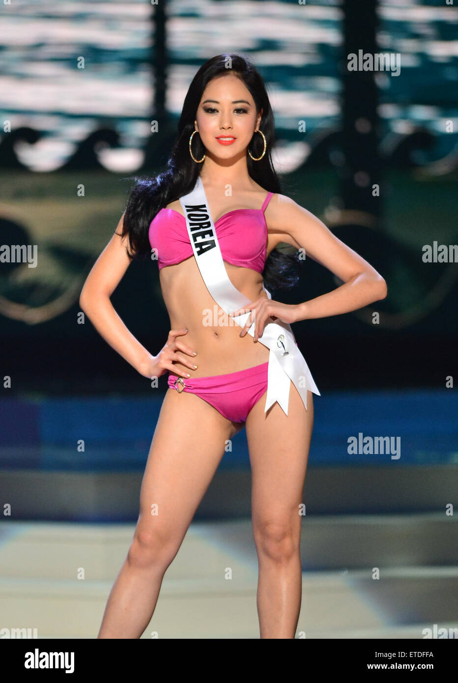 Miss korea ye bin yoo hi-res stock photography and images - Alamy