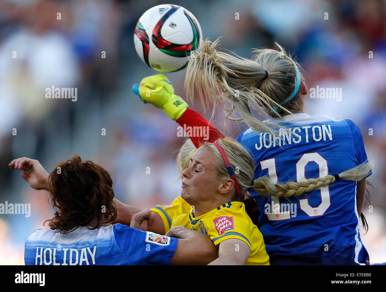 Winnipeg, Canada. 12th June, 2015. Hope Solo (unseen), goalkeeper of the United States, saves the ball during the Group D match against Sweden at Winnipeg Stadium in Winnipeg, Canada on June 12, 2015. ) Credit:  Xinhua/Alamy Live News Stock Photo