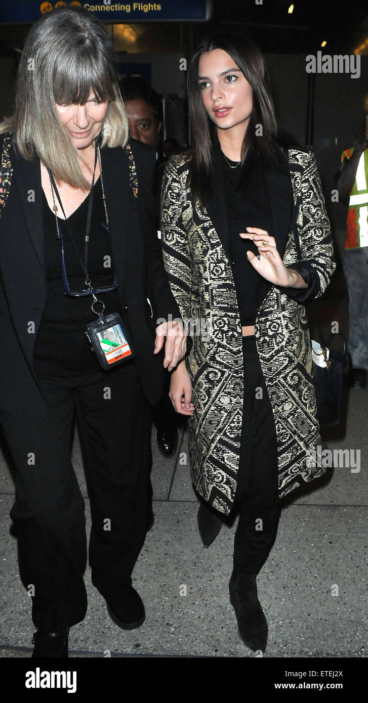 Emily ohara ratajkowski hi-res stock photography and images - Alamy