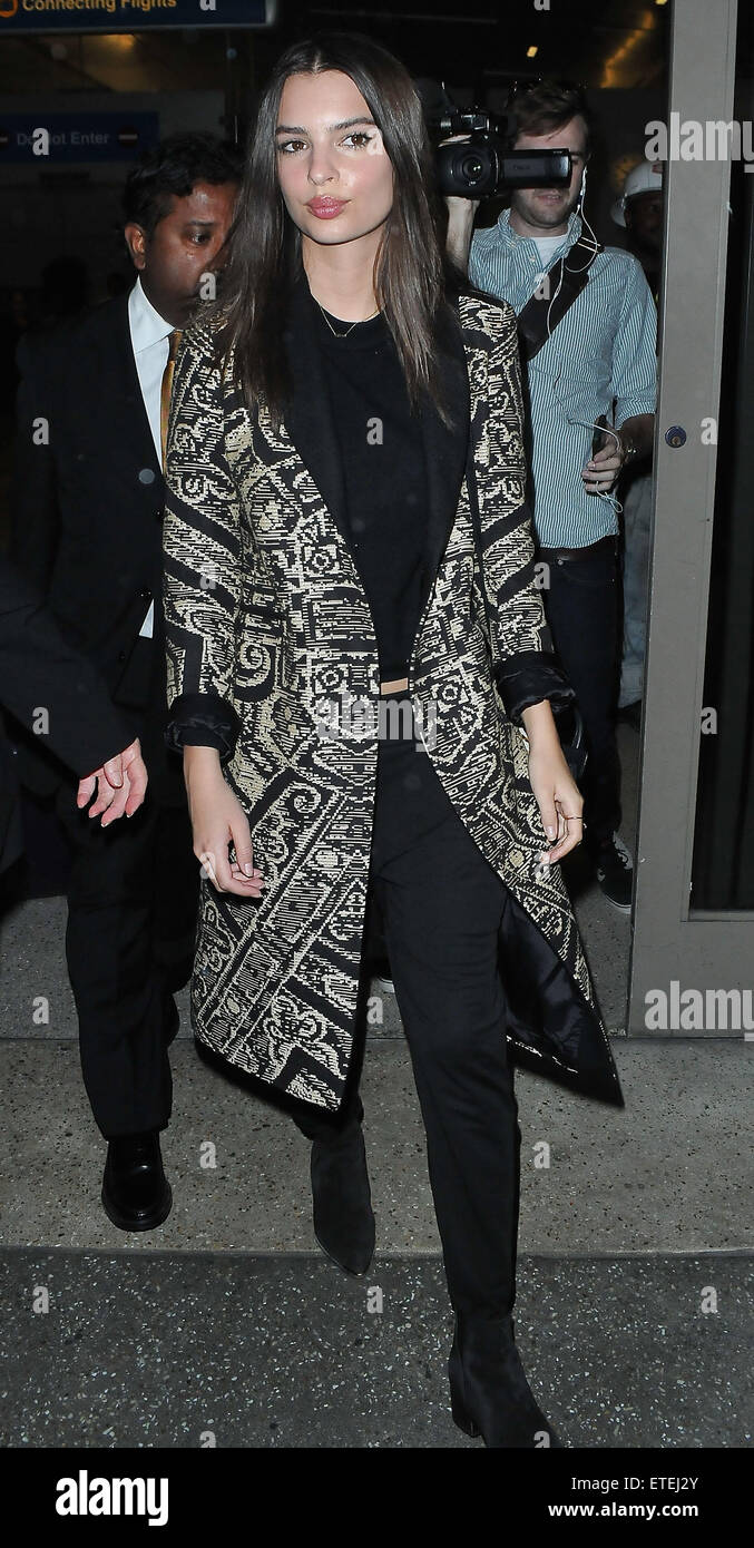 Emily ohara ratajkowski hi-res stock photography and images - Alamy