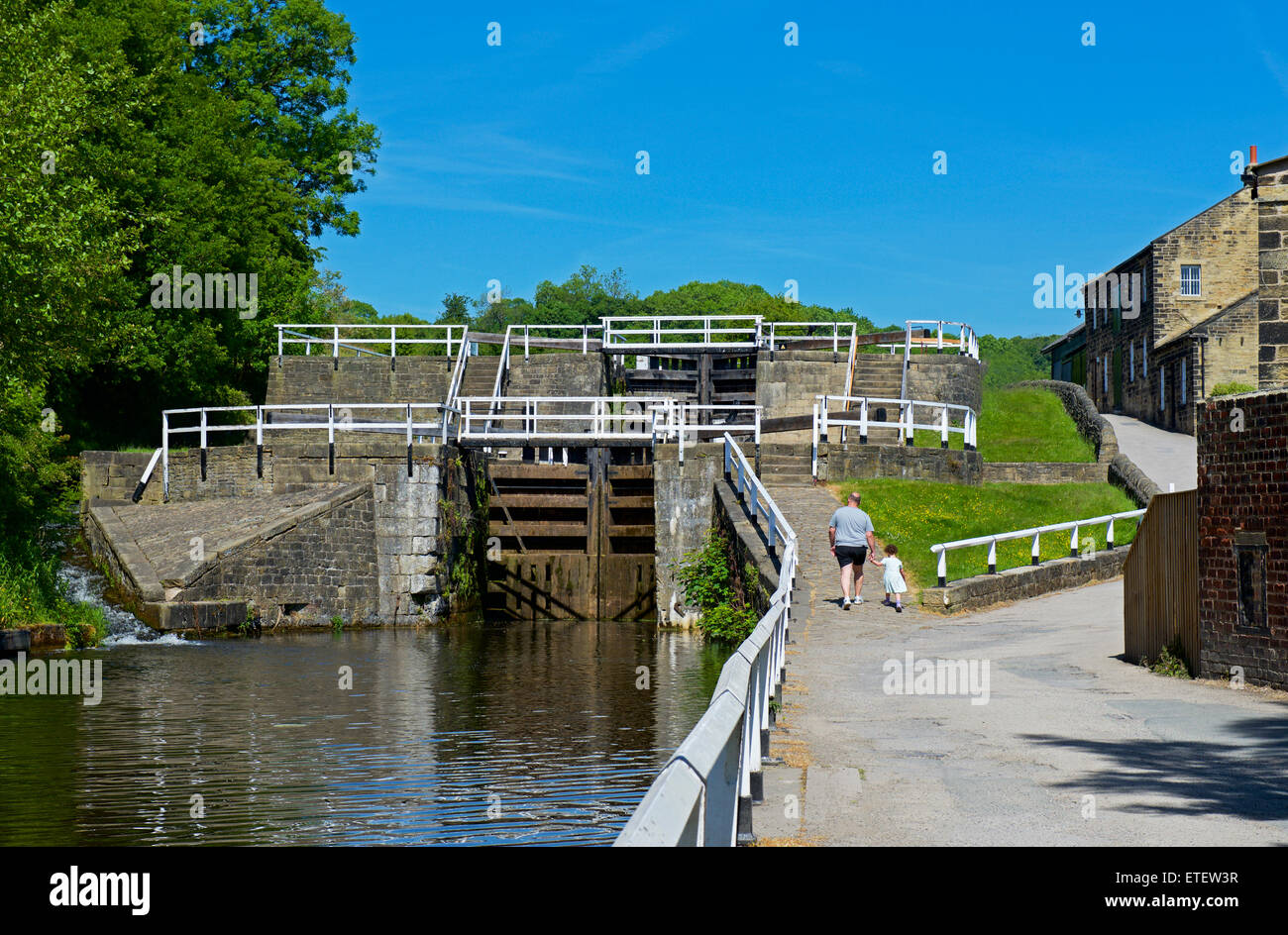 Dobson Locks, Leeds and Liverpool Canal, near Apperley Bridge, Bradford, West Yorkshire, England UK Stock Photo