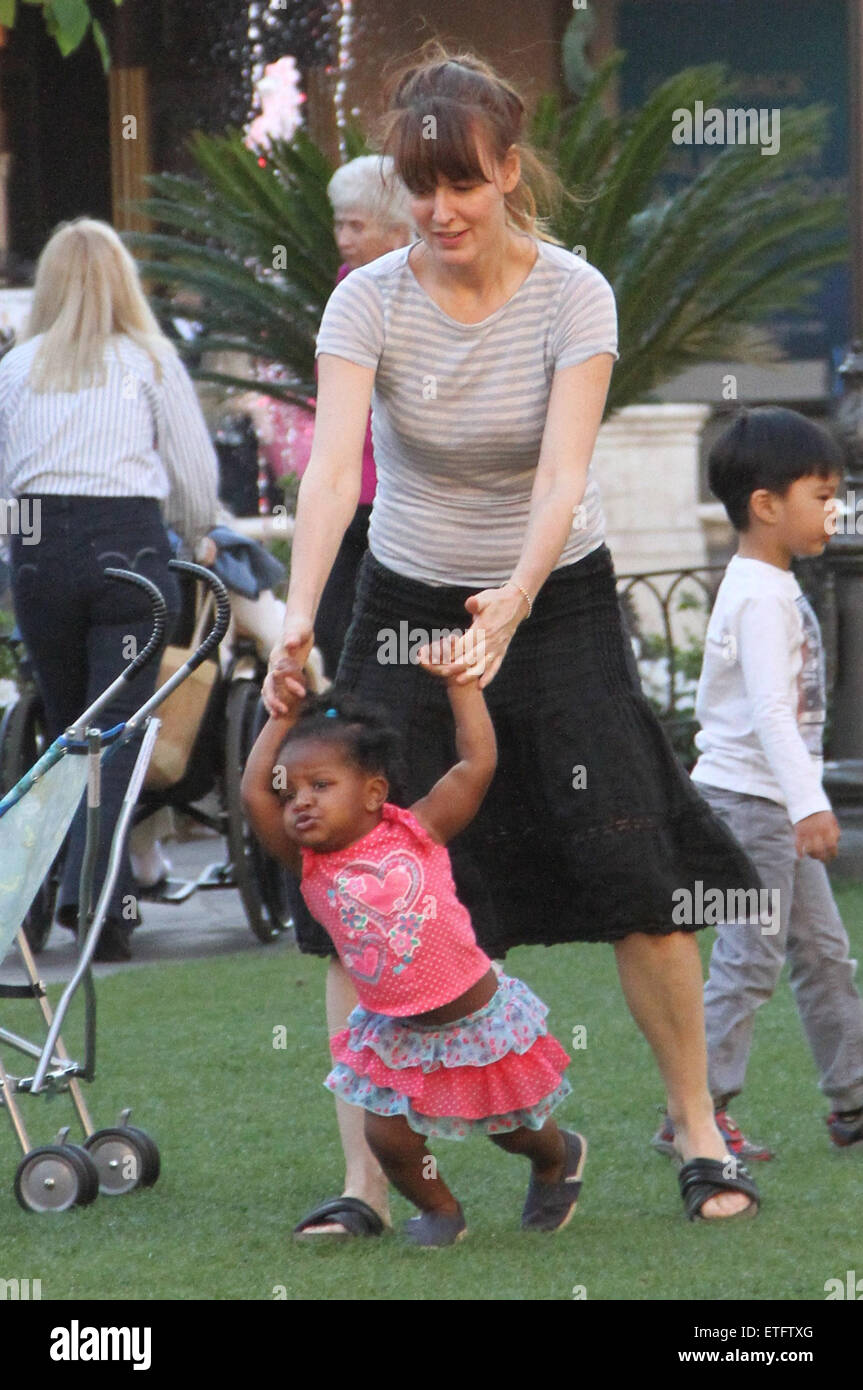 Rosemarie Dewitt Daughter