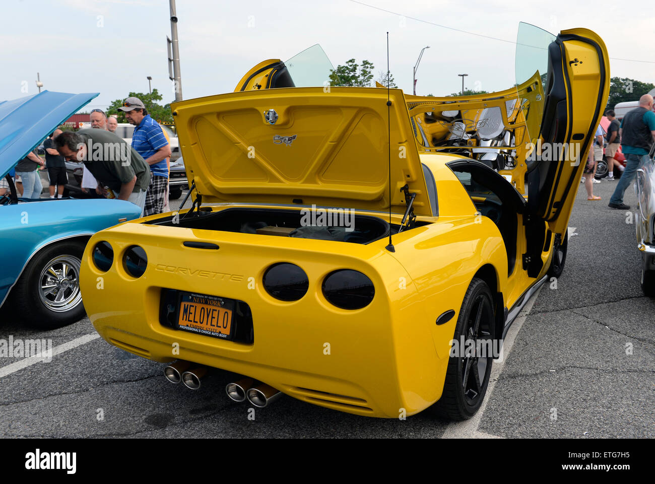 New York Usa 12th June 2015 A Modified Yellow 2003