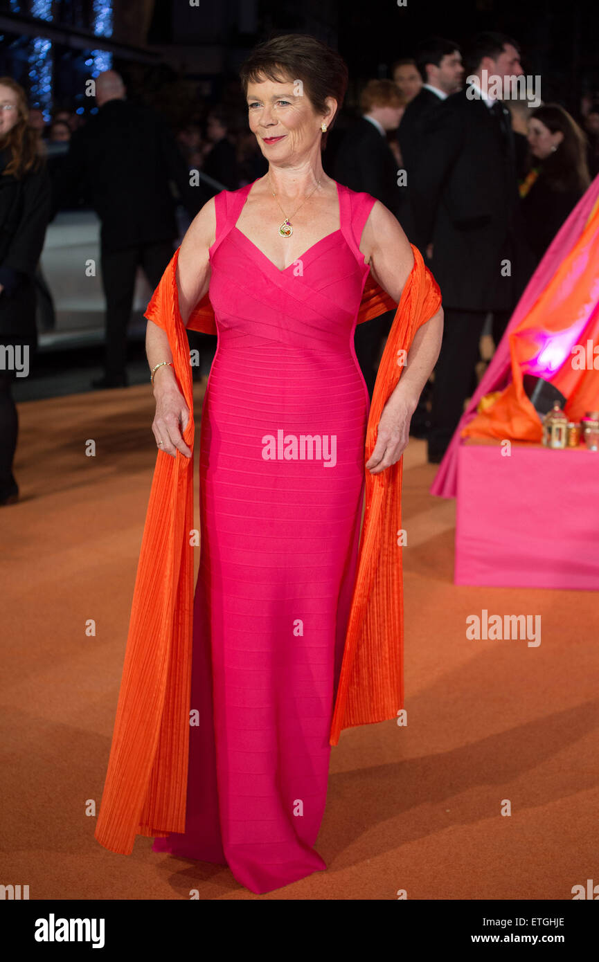 premiere-of-the-second-best-exotic-marigold-hotel-arrivals