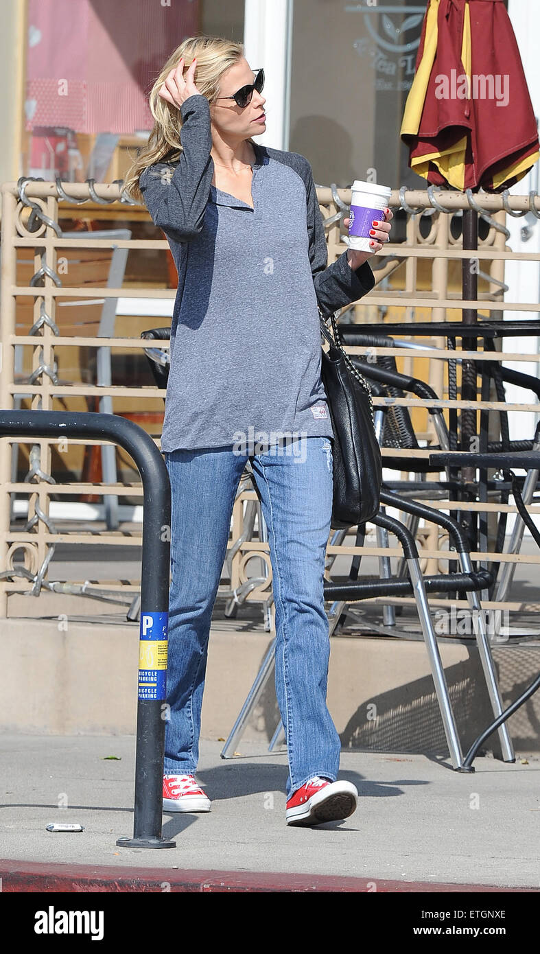 Baywatch star Brooke Burns has a beverage from The Coffee Bean & Tea ...