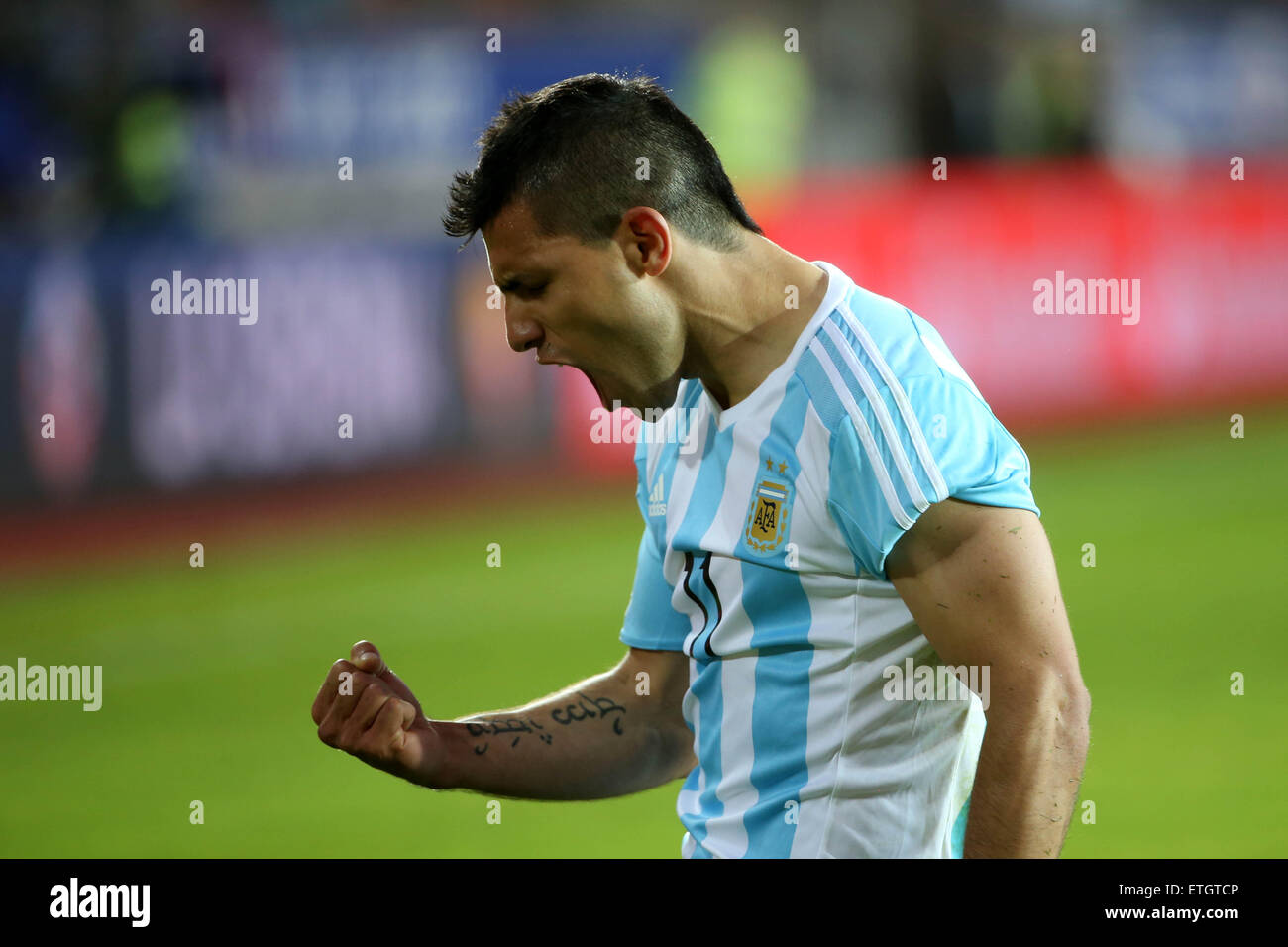 La Serena, Chile. 13th June, 2015. Argentina's Sergio Aguero celebrates after scoring during their Group B match against Paraguay at Copa America 2015, in La Serena, Chile, on June 13, 2015. The match ended with a 2-2 draw. Credit:  AGENCIA UNO/Xinhua/Alamy Live News Stock Photo