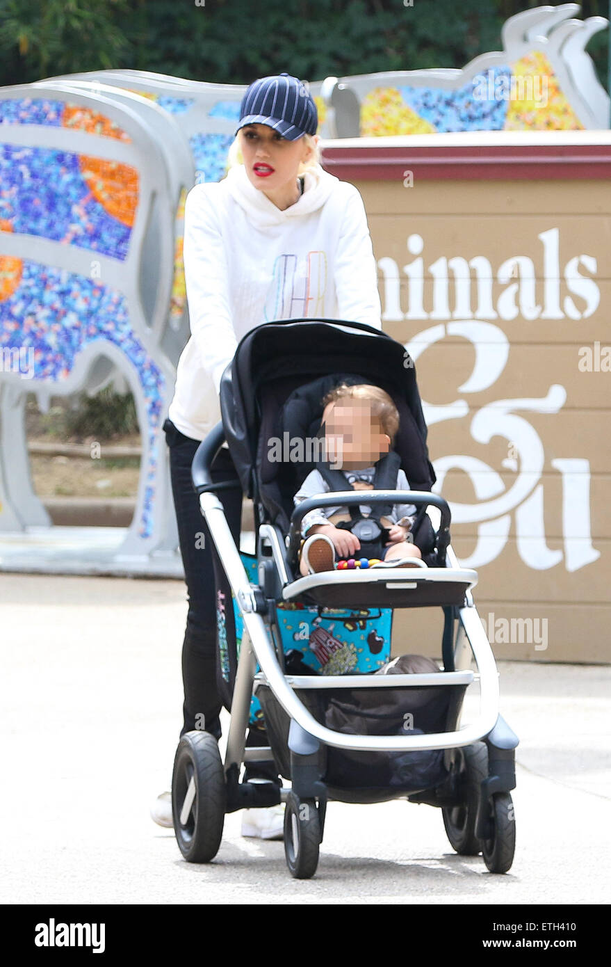 Gwen Stefani and her sons Zuma and Apollo Rossdale enjoy a day at the ...