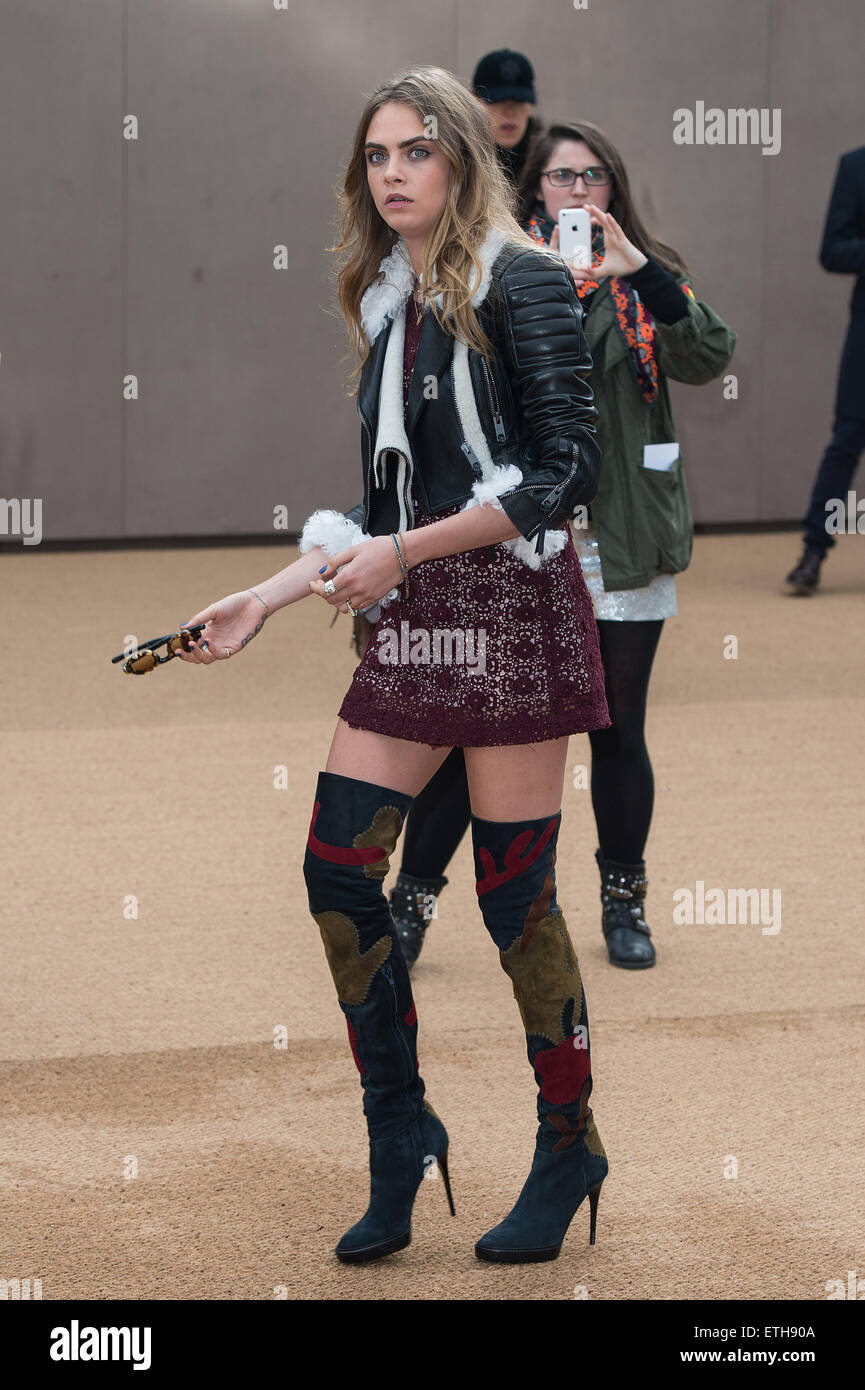 Mini dress boots full length hi res stock photography and images