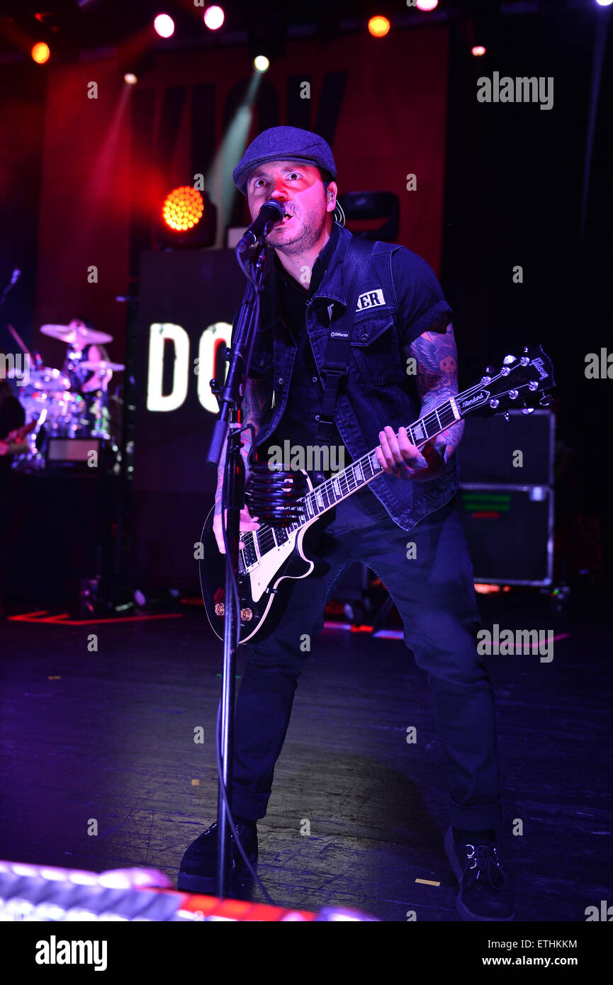 Sleeping With Sirens performing on their 'PTV & SWS World Tour' at