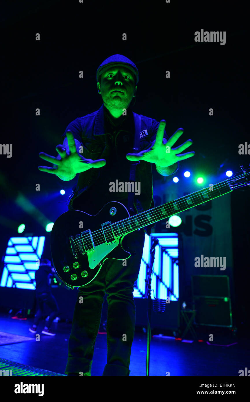 Sleeping With Sirens performing on their 'PTV & SWS World Tour' at