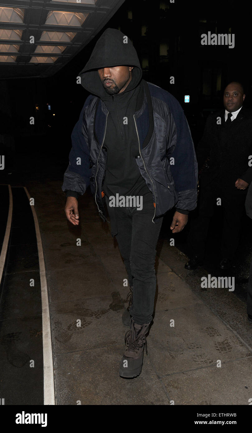 Kim Kardashian and Kanye West leaving a recording studio at 4am 