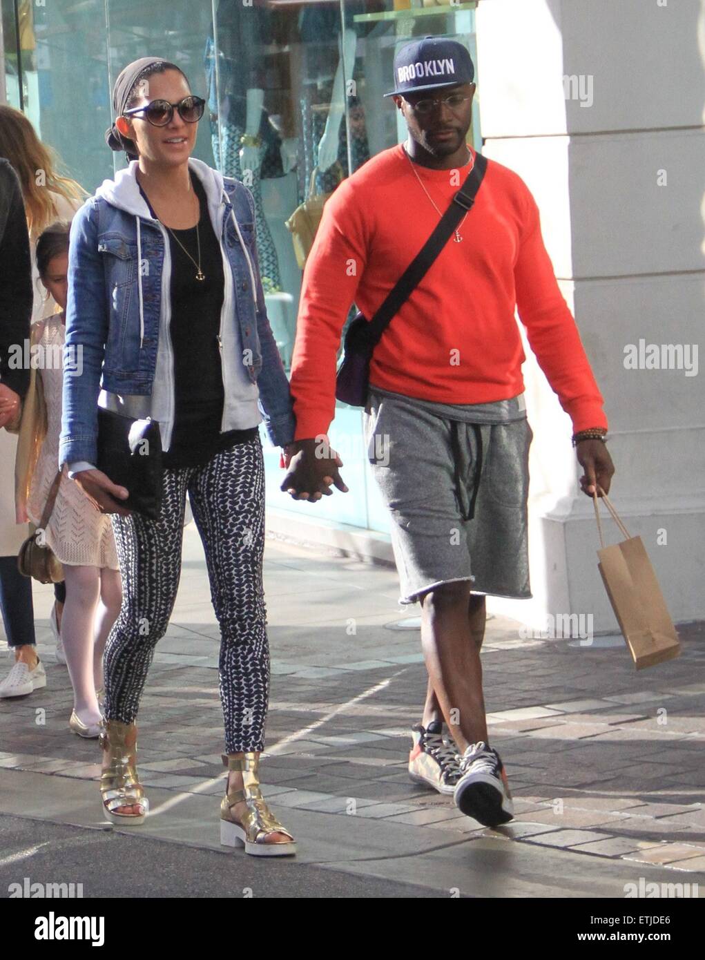 Taye Diggs goes shopping with his girlfriend at The Grove in Hollywood