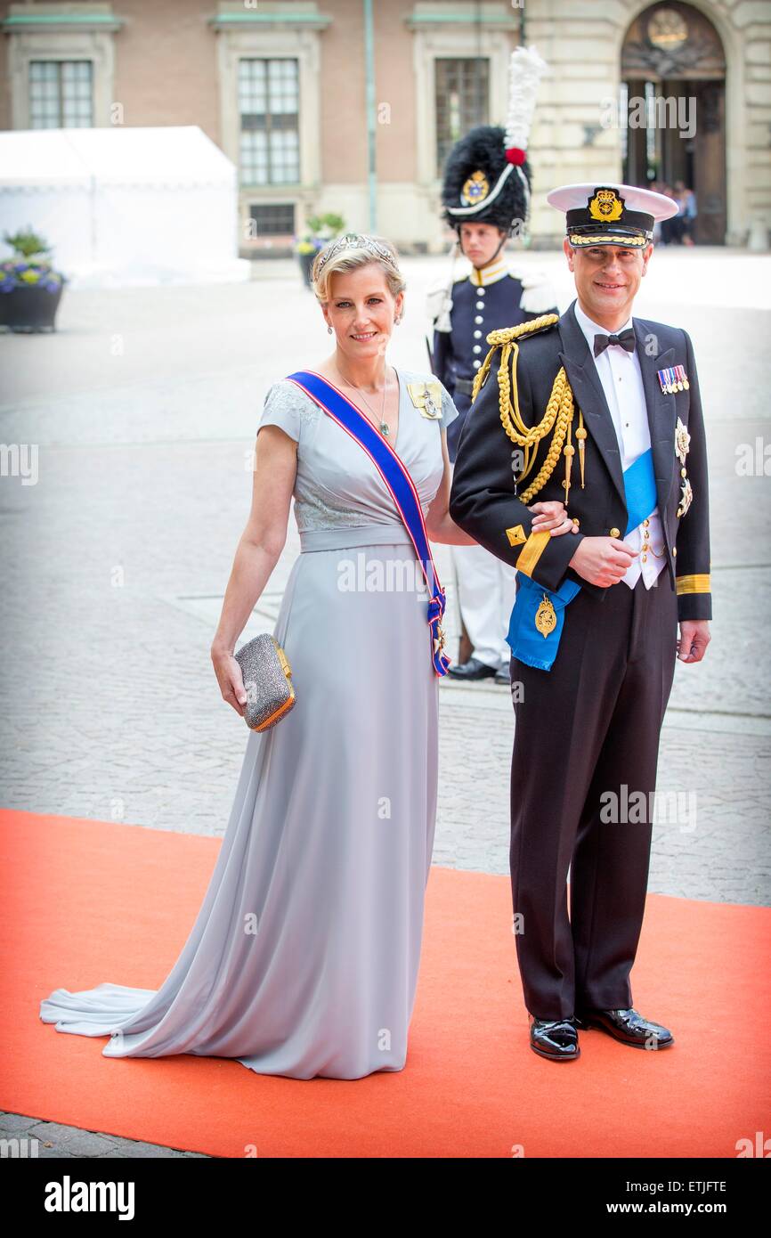 Stockholm, Sweden. 13th June, 2015. Prince Edward, Earl of Wessex and Sophie, Countess of Wessex arrive at the Royal Palace for the wedding of Prince Carl Philip and Sofia Hellqvist at the Palace Chapel in Stockholm, Sweden, 13 June 2015. Credit:  dpa picture alliance/Alamy Live News Stock Photo