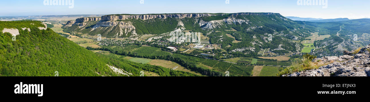 Belbek Canyon, panoramic view from Burun Kaya cliff Stock Photo