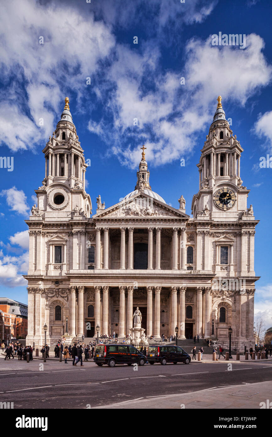 West Facade, St Paul's Cathedral, London. Stock Photo