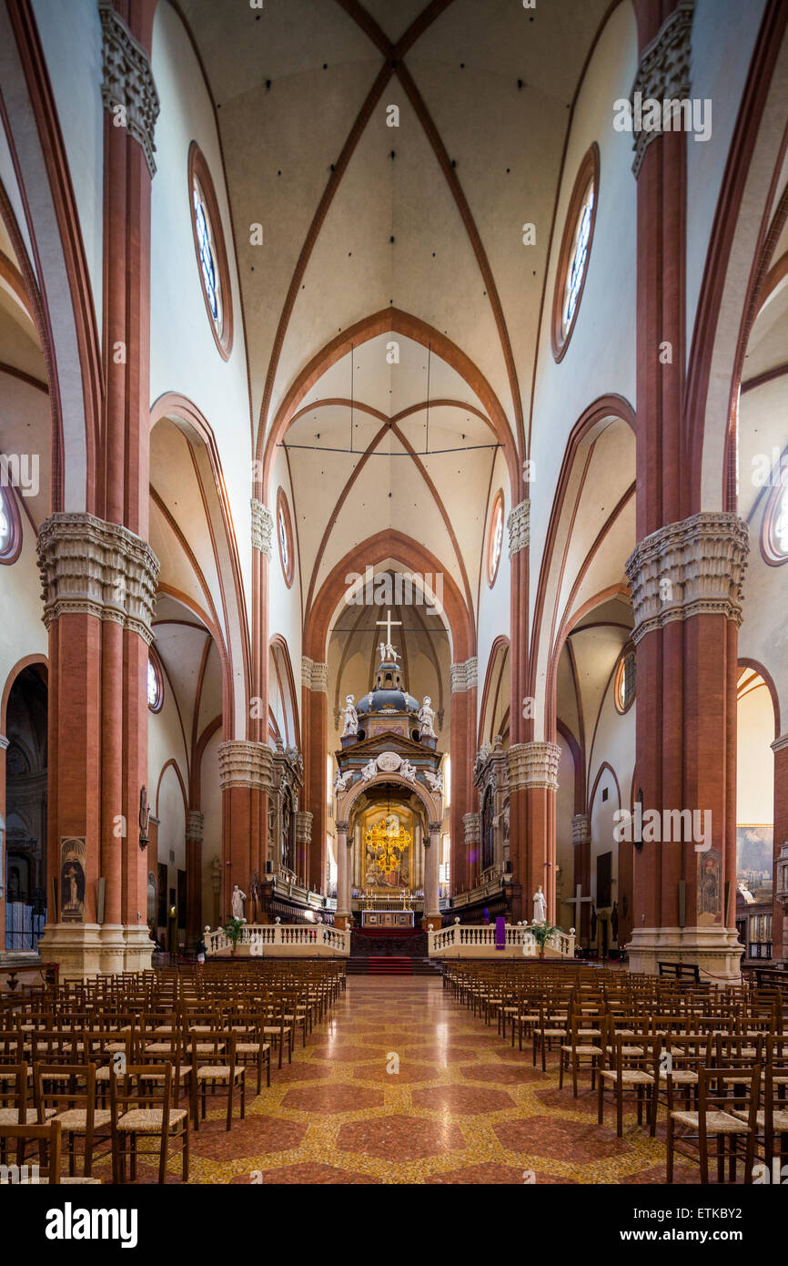 nave, Basilica of San Petronio, Bologna, Emilia Romagna, Italy. Stock Photo