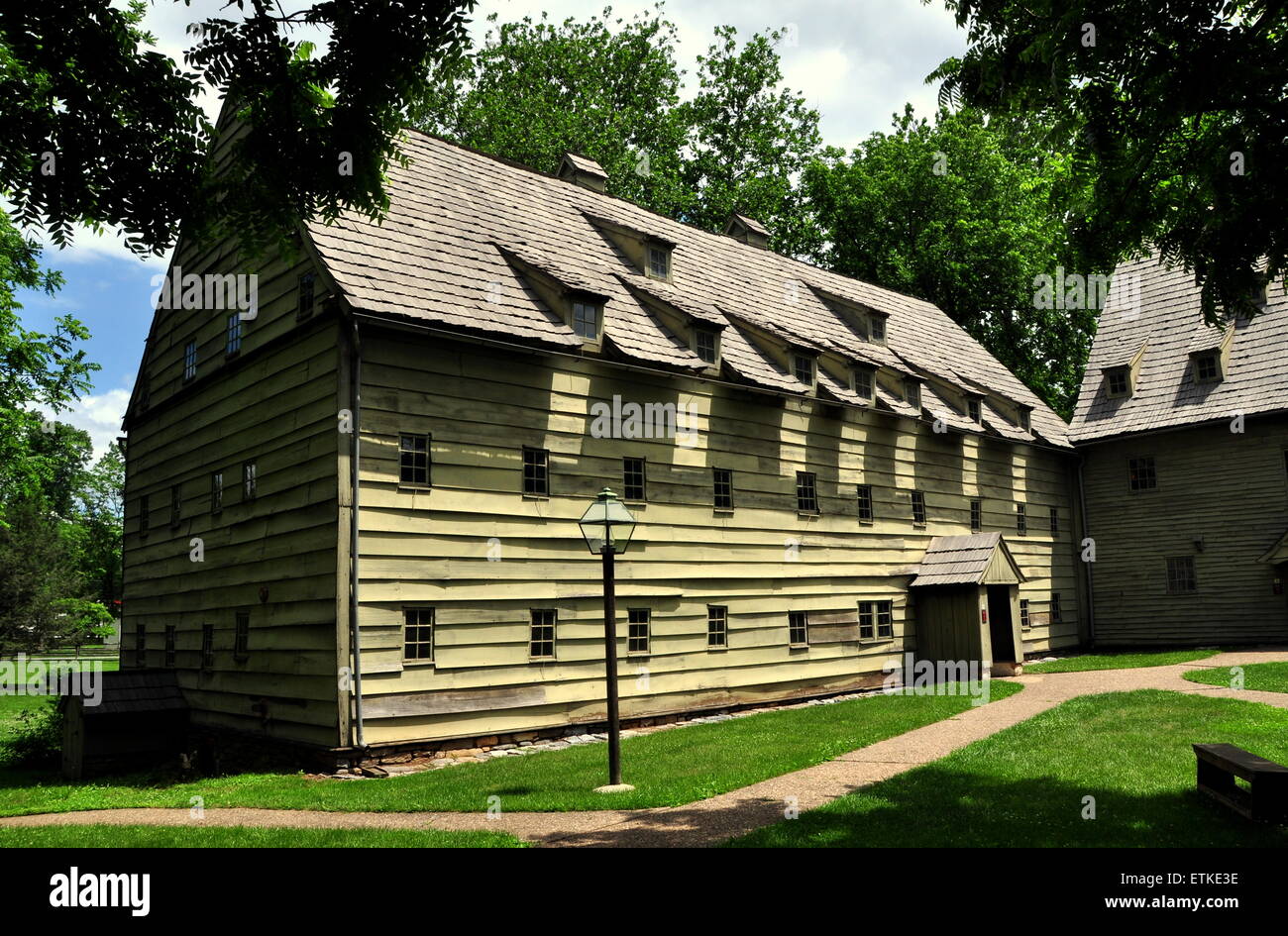 Ephrata, Pennsylvania:  The wooden 1743 Saron or Sisters' House at the historic Ephrata Cloister Germanic religious settlement Stock Photo